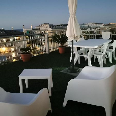 Апартаменти La Terrazza Фальконара-Мариттіма Екстер'єр фото